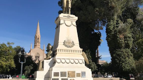 Godoy Cruz Plaza