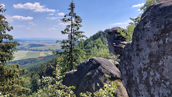 Kamenná brána