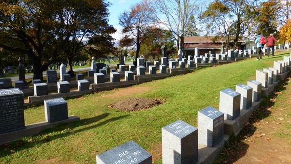 Fairview Lawn Cemetery