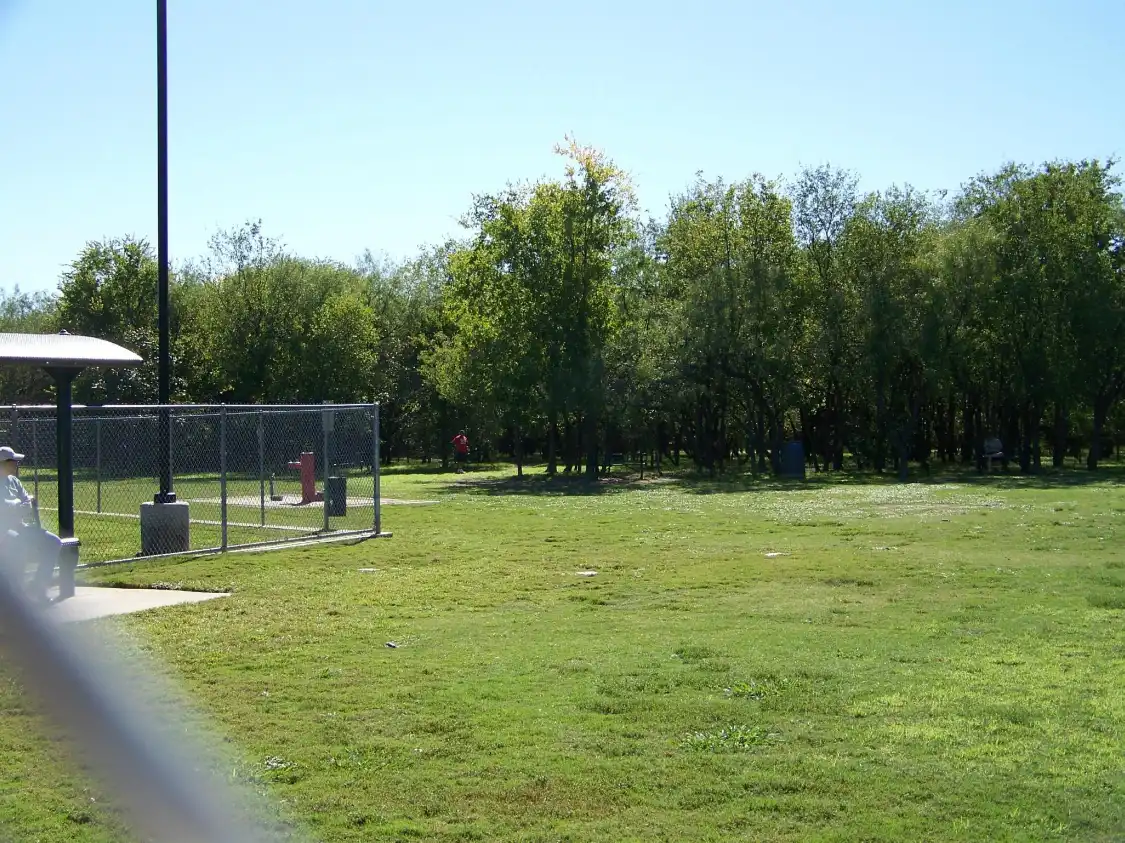 Hôtels à proximité de : Tails 'N Trails Dog Park