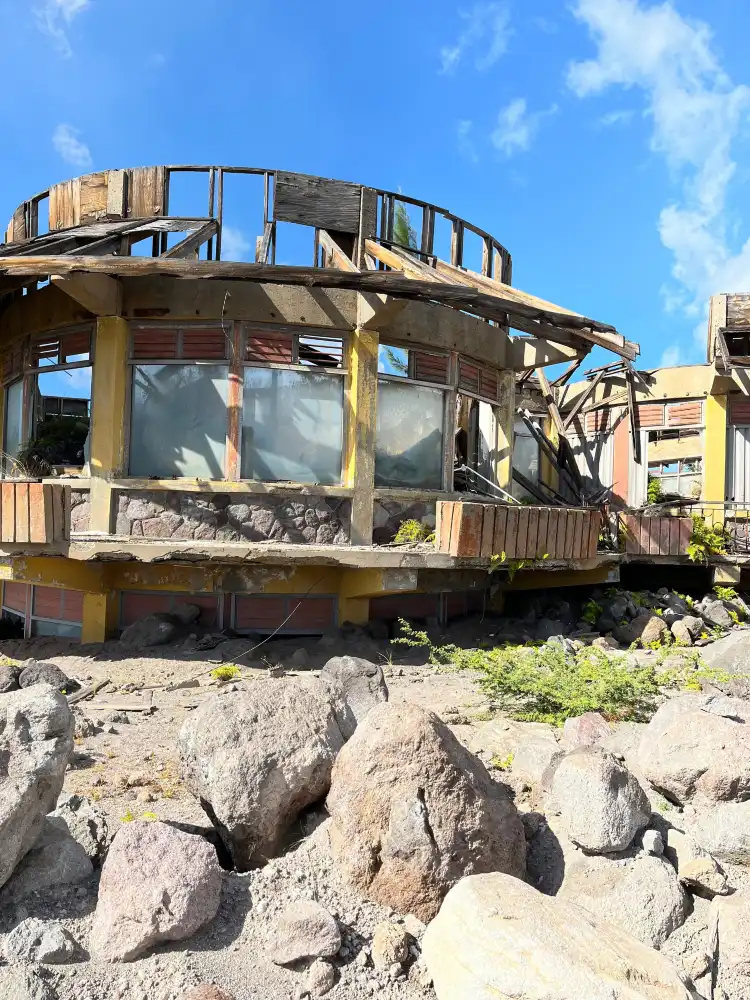 Hoteles cerca de Soufriere Hills Volcano