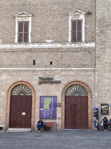 Teatro Lauro Rossi
