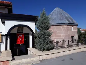 Ates Baz-i Veli Turbesi