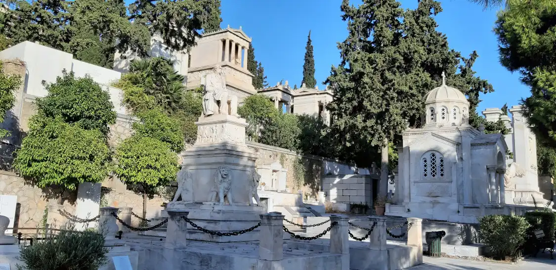 Hotels near First Cemetery of Athens