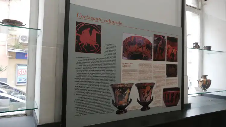 Các khách sạn gần Antiquarium Silio Italico