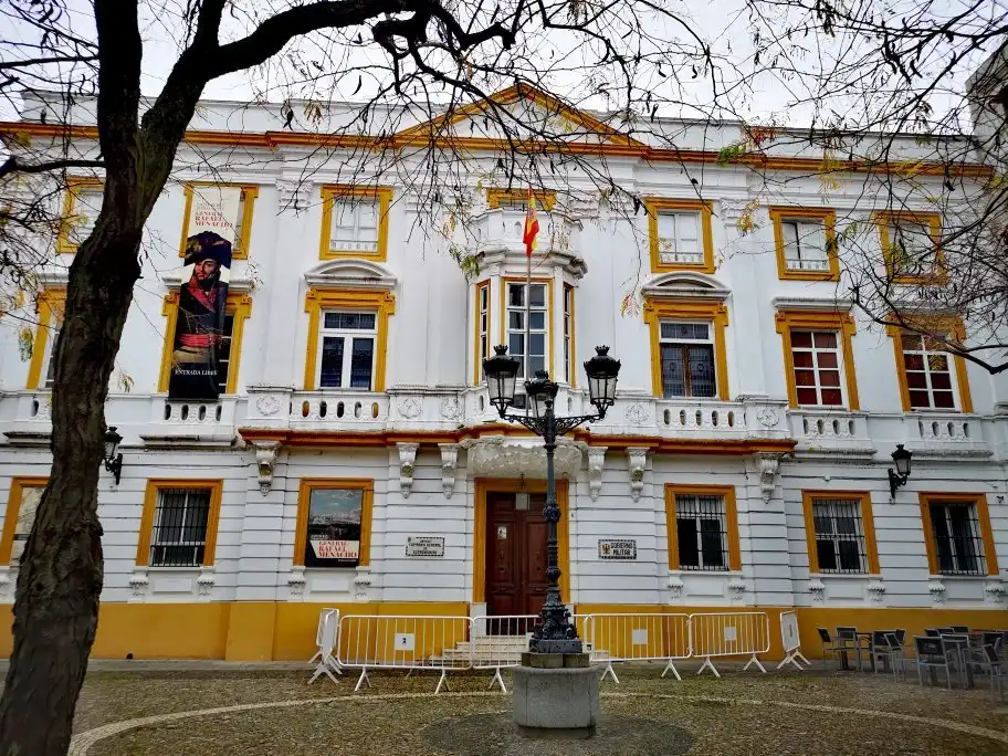 Các khách sạn gần CAPITANIA Badajoz