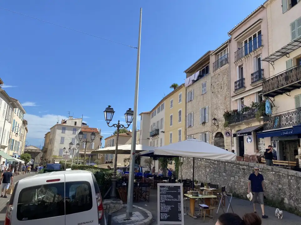5_Antibes Centre Ville