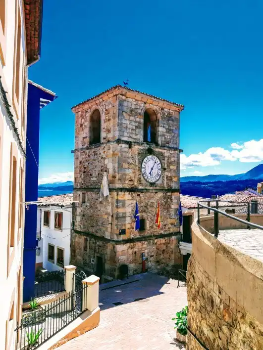 Hotels in Lastres