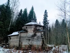 святой источник и купель