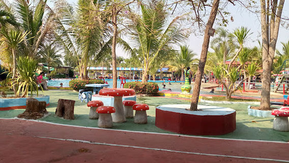 Wichitchai waterpark