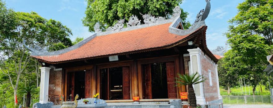 Đền Vạn Cửa Rào