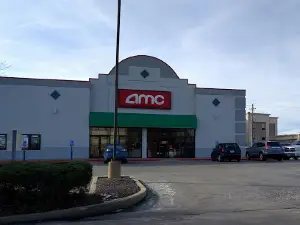 AMC CLASSIC Farmington 4