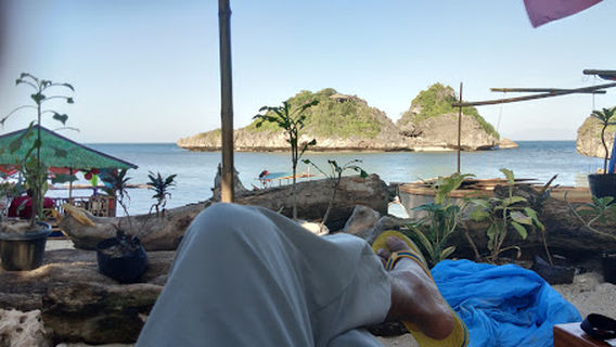Sinoguora Beach Resort
