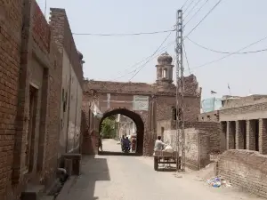 Jhamti Gate