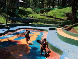 Galaxy Waterboom Way Kanan