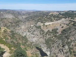 Almendra Dam 2nd Viewpoint