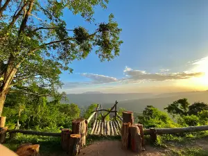 Phu Khiao View Point