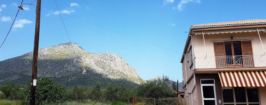 Camping Mycenae