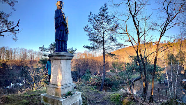 Socha Jana Nepomuckého