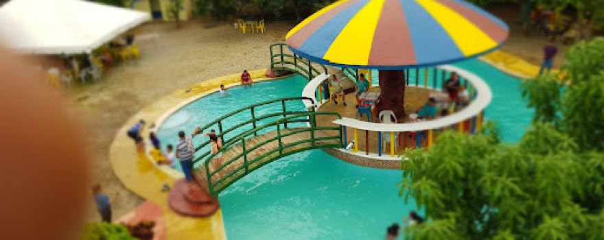 Splash Water Park
