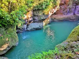 Jovellar Underground River