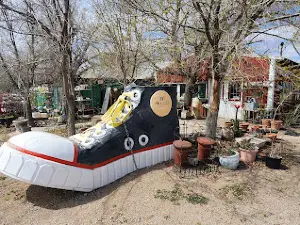 Quanah, Texas: Big Sneaker