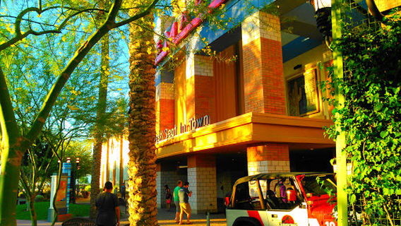 Cinemark Mesa 16