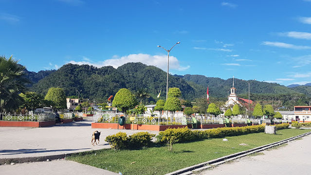 Plaza De Armas Naranjos
