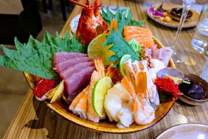 Nima Sushi & Uramakeria