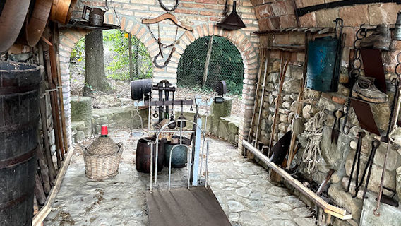 LaPia Percussina - A Boutique Biological Farm
