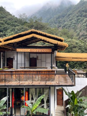 Lishui Zuowang Valley Scenic Area
