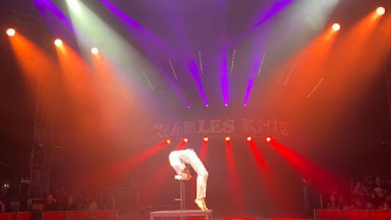 ZIRKUS CHARLES KNIE