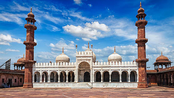 Moti Masjid