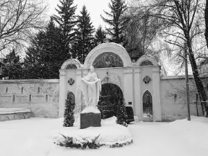 Троицкий женский монастырь
