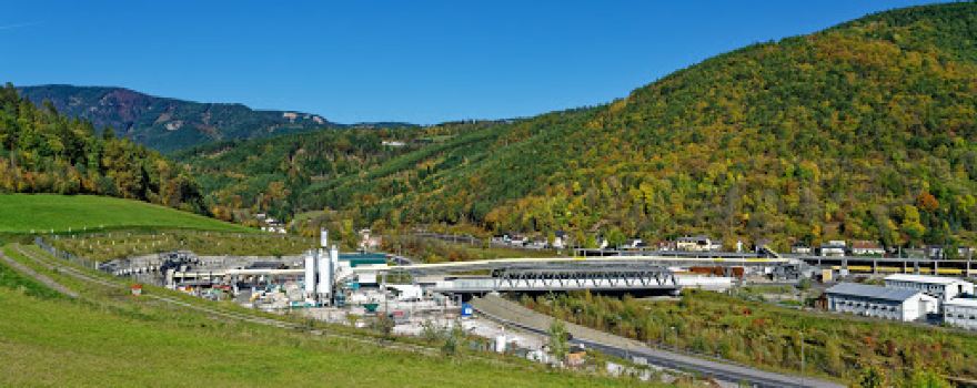 ÖBB Infobox Gloggnitz Semmering Basistunnel