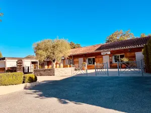 Camping Les Mûres