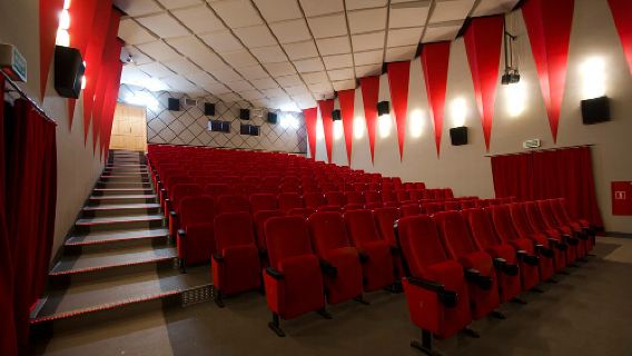 Iskra. Kino