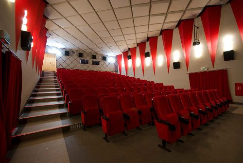 Iskra. Kino