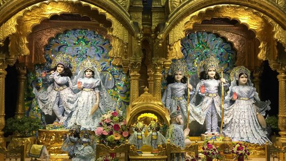 Hare Krishna Temple Watford - ISKCON Bhaktivedanta Manor