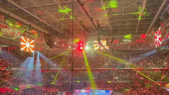 4_Esprit Arena