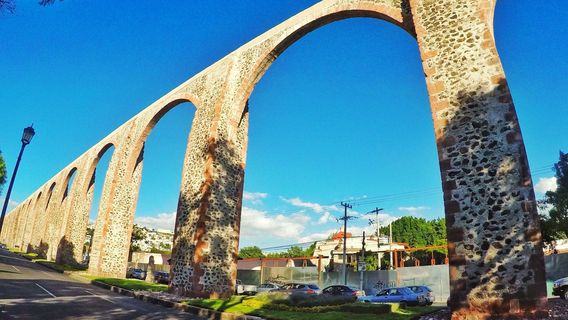 El Acueducto De Queretaro