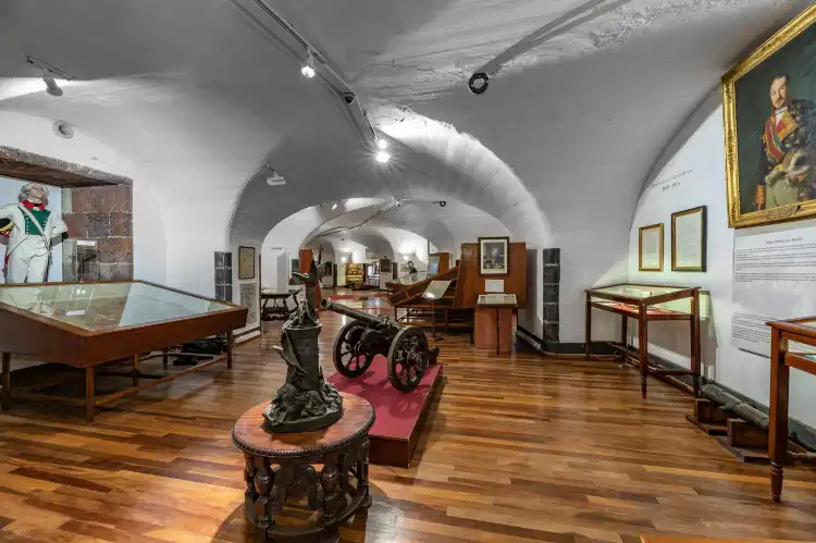 Hotels near Historical Military Museum of the Canary Islands