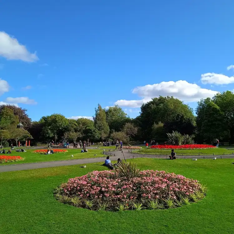 Hotels near St Stephen's Green