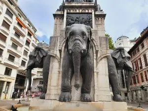 La Fontaine des Elephants (Fountain of Elephants)