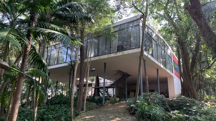 Hotels in der Nähe von The Glass House
