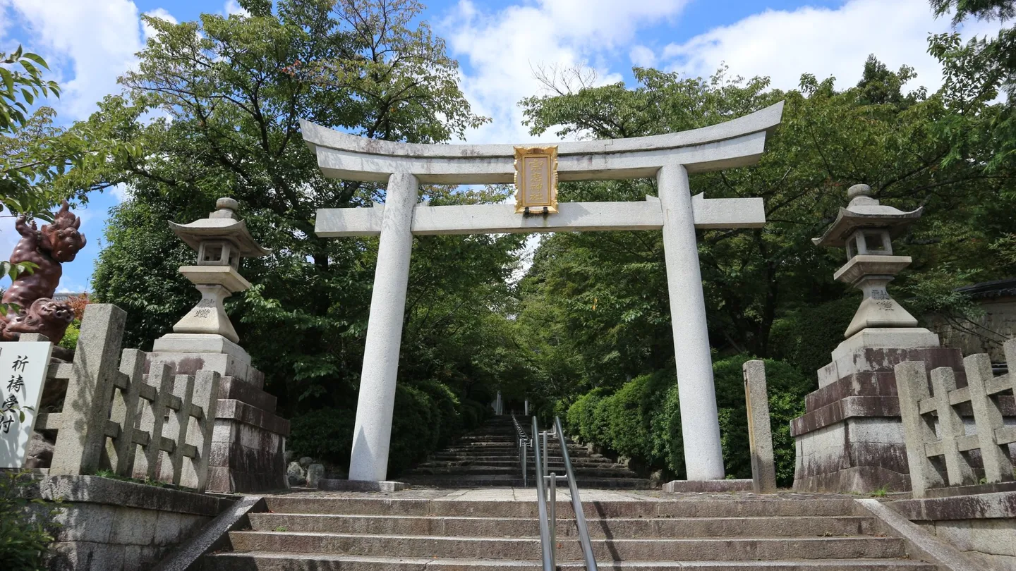 2_Munetada-Jinja Shrine