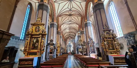 聖母升天聖安德肋聖殿總主教座堂