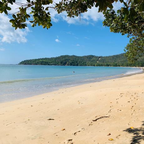 Talaudyong Beach