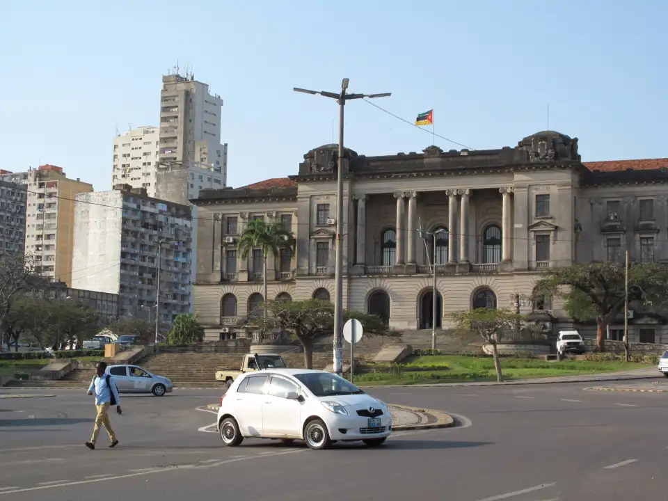 5_Independence Square