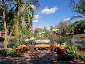 Sa Luang Park